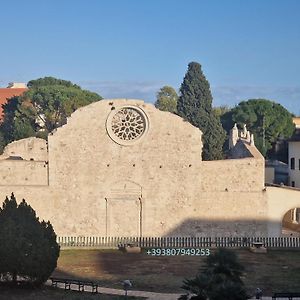 SAMI Rooms - Teatro a 400 mt - Ortigia a 1500 mt - Prenotazioni solo con B00KING - Reservation only with B00KING -